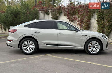 Внедорожник / Кроссовер Audi e-tron Sportback 2021 в 