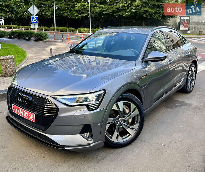 Внедорожник / Кроссовер Audi e-tron Sportback 2020 в 