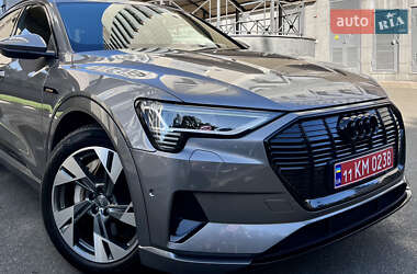 Внедорожник / Кроссовер Audi e-tron Sportback 2020 в 