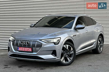 Позашляховик / Кросовер Audi e-tron Sportback 2021 в Рівному