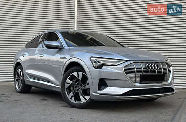 Внедорожник / Кроссовер Audi e-tron Sportback 2021 в Ровно