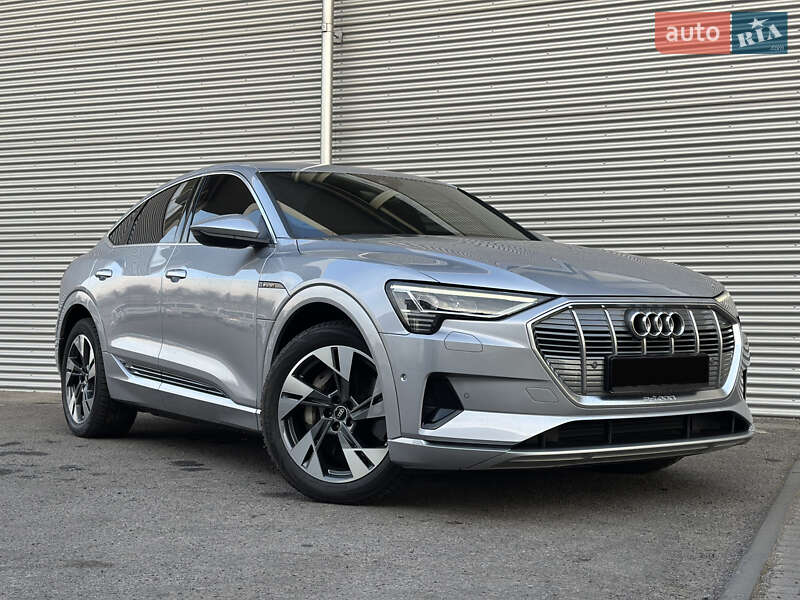 Audi e-tron Sportback 2021
