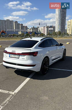 Внедорожник / Кроссовер Audi e-tron Sportback 2021 в 