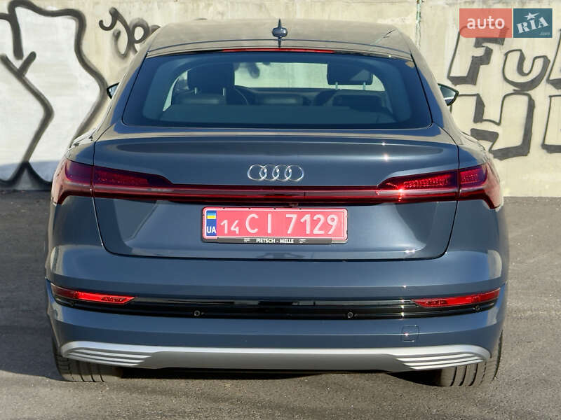 Внедорожник / Кроссовер Audi e-tron Sportback 2021 в Львове