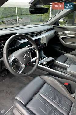 Внедорожник / Кроссовер Audi e-tron Sportback 2020 в 