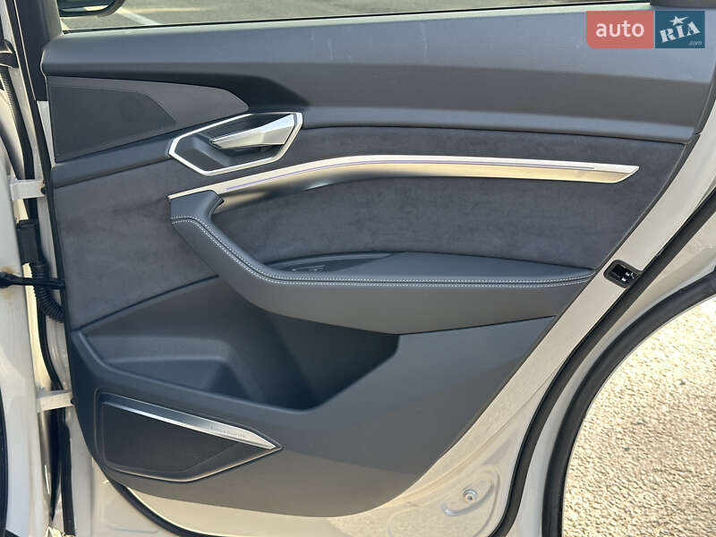 Внедорожник / Кроссовер Audi e-tron Sportback 2022 в Ковеле
