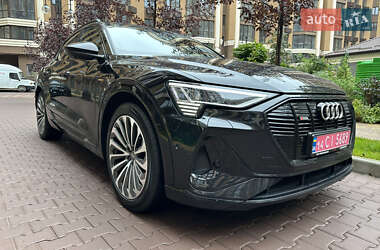 Позашляховик / Кросовер Audi e-tron Sportback 2021 в Києві
