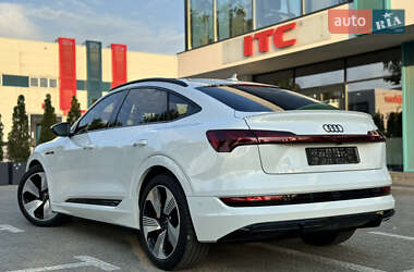 Внедорожник / Кроссовер Audi e-tron Sportback 2021 в 