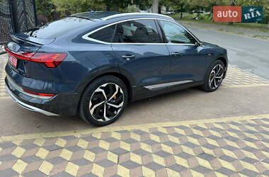 Внедорожник / Кроссовер Audi e-tron Sportback 2020 в 