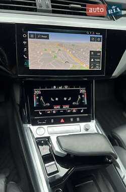 Внедорожник / Кроссовер Audi e-tron Sportback 2020 в 