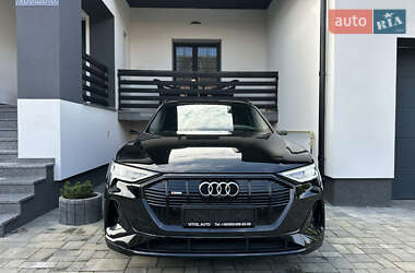 Внедорожник / Кроссовер Audi e-tron Sportback 2021 в 