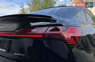 Внедорожник / Кроссовер Audi e-tron Sportback 2021 в 