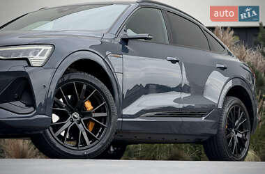 Внедорожник / Кроссовер Audi e-tron Sportback 2022 в 