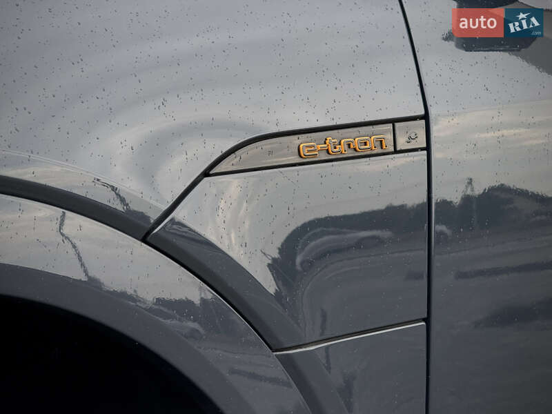 Внедорожник / Кроссовер Audi e-tron Sportback 2022 в Луцке