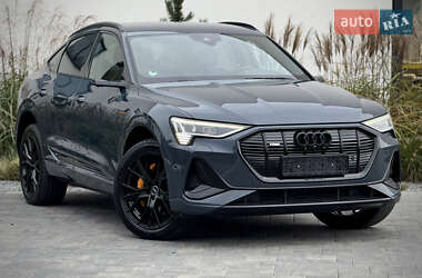 Внедорожник / Кроссовер Audi e-tron Sportback 2022 в 