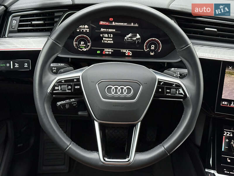 Внедорожник / Кроссовер Audi e-tron Sportback 2022 в Луцке