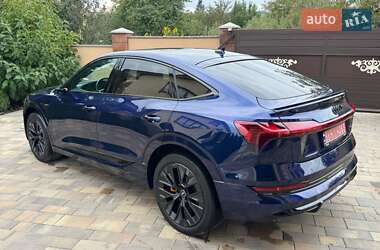 Внедорожник / Кроссовер Audi e-tron Sportback 2021 в 