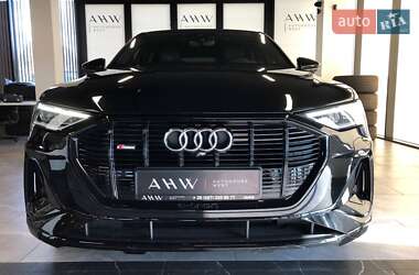 Позашляховик / Кросовер Audi e-tron Sportback 2021 в  фото 2 Позашляховик / Кросовер Audi e-tron Sportback 2021 в