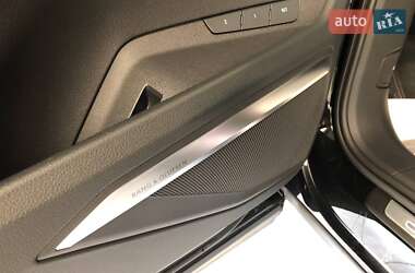 Позашляховик / Кросовер Audi e-tron Sportback 2021 в  фото 24 Позашляховик / Кросовер Audi e-tron Sportback 2021 в