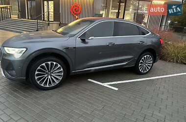 Внедорожник / Кроссовер Audi e-tron Sportback 2020 в 
