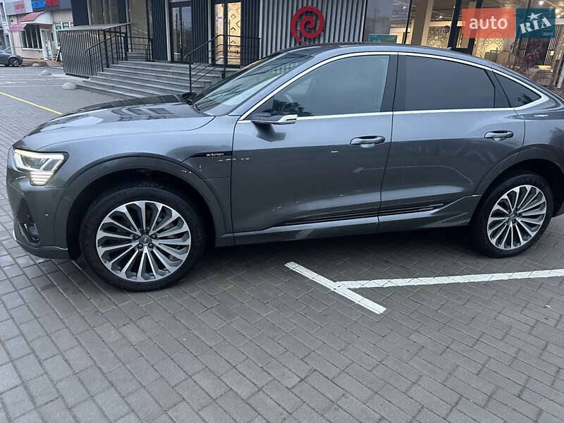 Позашляховик / Кросовер Audi e-tron Sportback 2020 в Хмельницькому фото 21 Позашляховик / Кросовер Audi e-tron Sportback 2020 в Хмельницькому