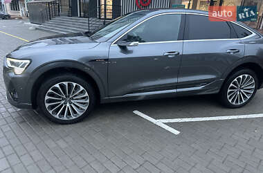 Внедорожник / Кроссовер Audi e-tron Sportback 2020 в 