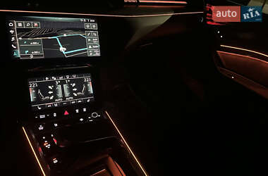 Внедорожник / Кроссовер Audi e-tron Sportback 2020 в 