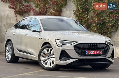 Внедорожник / Кроссовер Audi e-tron Sportback 2021 в 