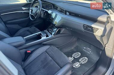 Внедорожник / Кроссовер Audi e-tron Sportback 2020 в 
