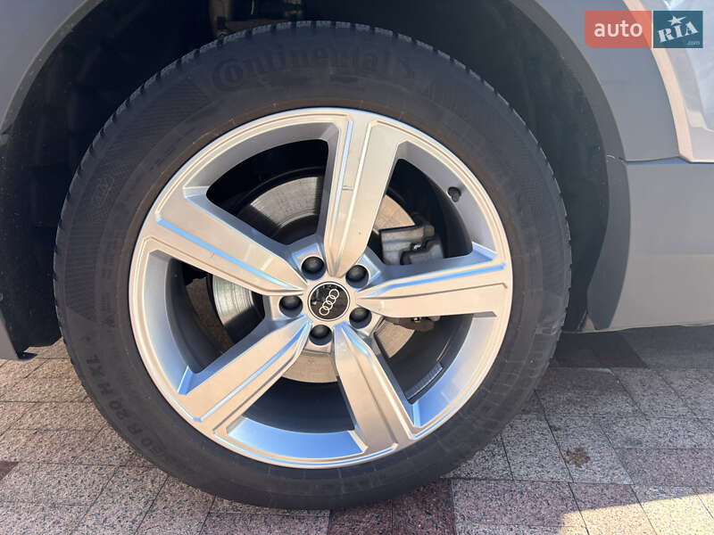 Внедорожник / Кроссовер Audi e-tron Sportback 2021 в Киеве