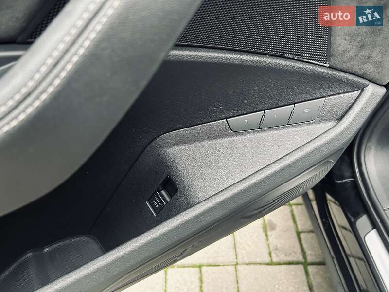 Позашляховик / Кросовер Audi e-tron Sportback 2020 в Луцьку