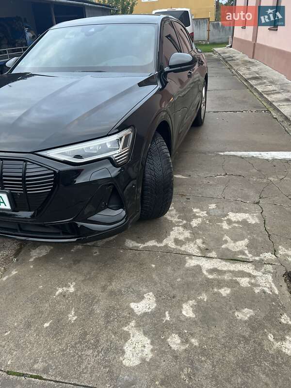 Внедорожник / Кроссовер Audi e-tron Sportback 2020 в Тернополе