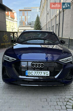 Audi e-tron Sportback 2021
