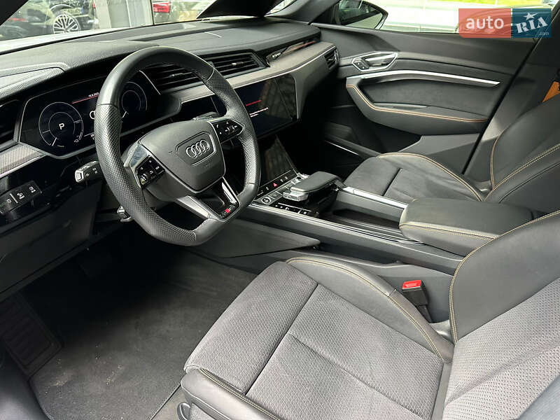Внедорожник / Кроссовер Audi e-tron Sportback 2022 в Берегово
