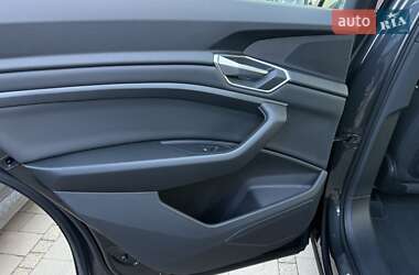 Внедорожник / Кроссовер Audi e-tron Sportback 2020 в 