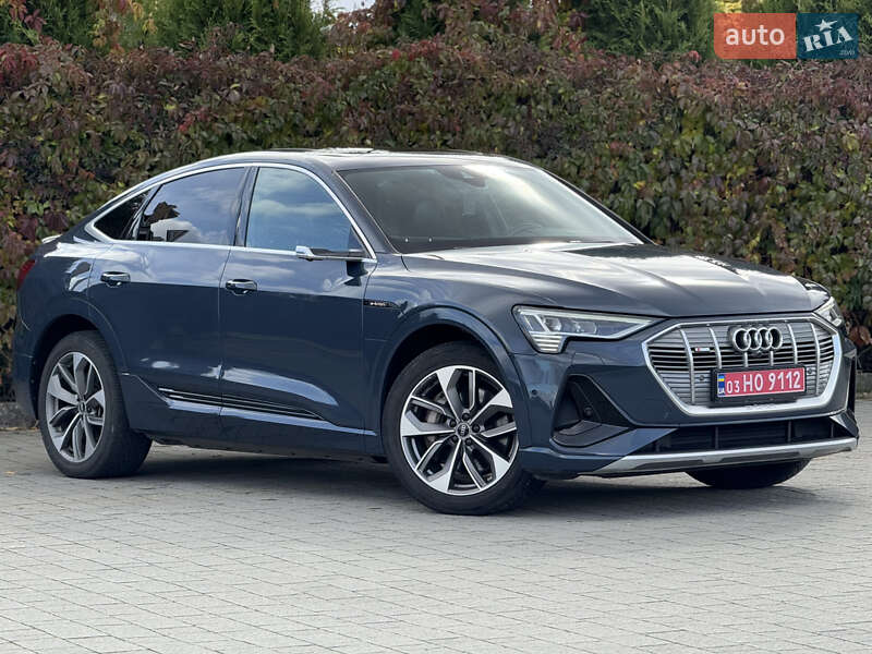 Внедорожник / Кроссовер Audi e-tron Sportback 2021 в Стрые