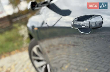 Внедорожник / Кроссовер Audi e-tron Sportback 2021 в 