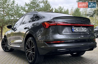 Внедорожник / Кроссовер Audi e-tron Sportback 2021 в 