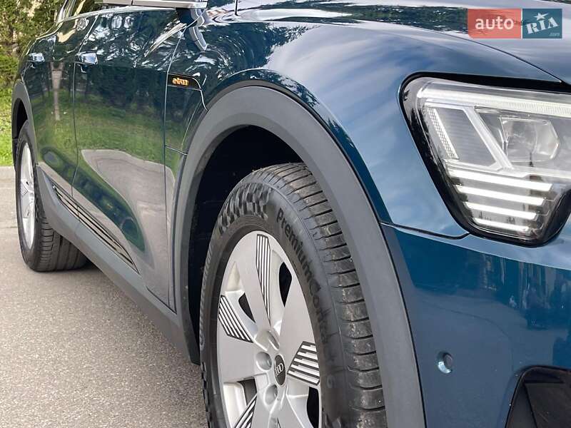 Внедорожник / Кроссовер Audi e-tron Sportback 2020 в Тернополе