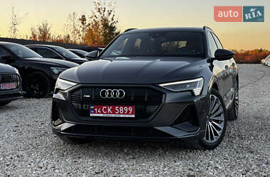 Внедорожник / Кроссовер Audi e-tron Sportback 2021 в 
