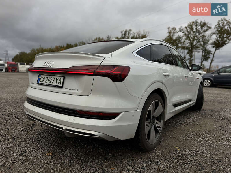 Позашляховик / Кросовер Audi e-tron Sportback 2022 в Умані фото 2 Позашляховик / Кросовер Audi e-tron Sportback 2022 в Умані