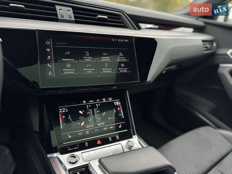 Позашляховик / Кросовер Audi e-tron Sportback 2022 в Умані фото 18 Позашляховик / Кросовер Audi e-tron Sportback 2022 в Умані