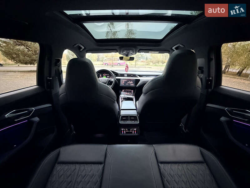 Внедорожник / Кроссовер Audi e-tron Sportback 2020 в Дрогобыче