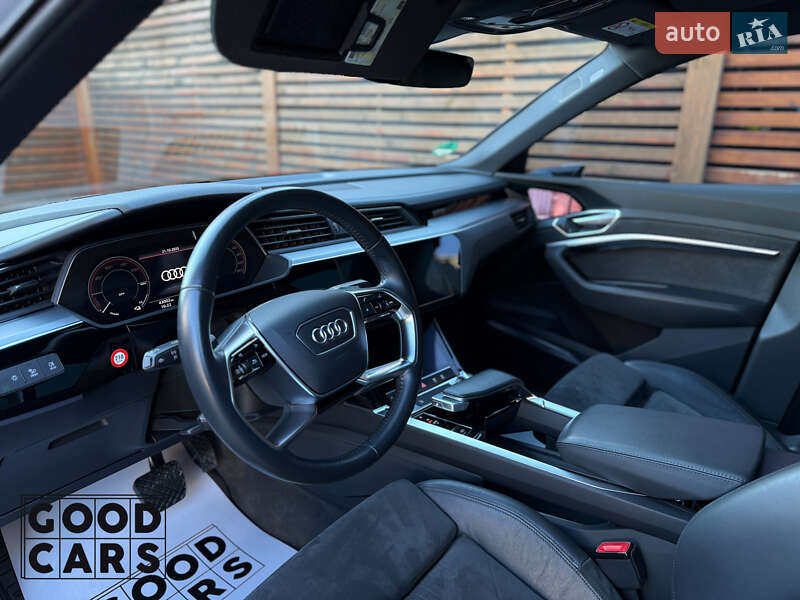 Внедорожник / Кроссовер Audi e-tron Sportback 2020 в Одессе фото 16 Внедорожник / Кроссовер Audi e-tron Sportback 2020 в Одессе
