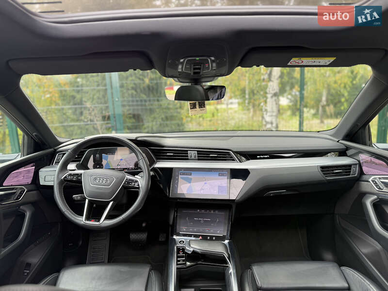 Позашляховик / Кросовер Audi e-tron Sportback 2021 в Львові фото 28 Позашляховик / Кросовер Audi e-tron Sportback 2021 в Львові
