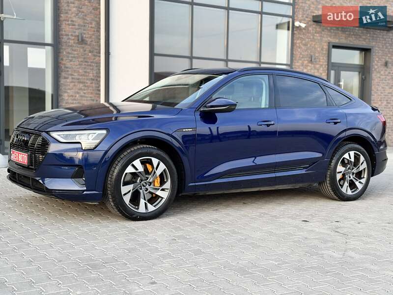 Позашляховик / Кросовер Audi e-tron Sportback 2021 в Тернополі