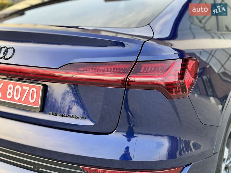 Позашляховик / Кросовер Audi e-tron Sportback 2021 в Тернополі