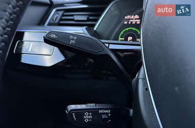 Позашляховик / Кросовер Audi e-tron Sportback 2020 в  фото 70 Позашляховик / Кросовер Audi e-tron Sportback 2020 в