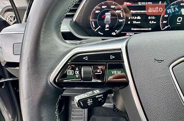 Внедорожник / Кроссовер Audi e-tron Sportback 2022 в 