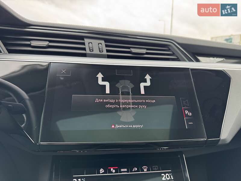 Позашляховик / Кросовер Audi e-tron Sportback 2022 в Хмельницькому